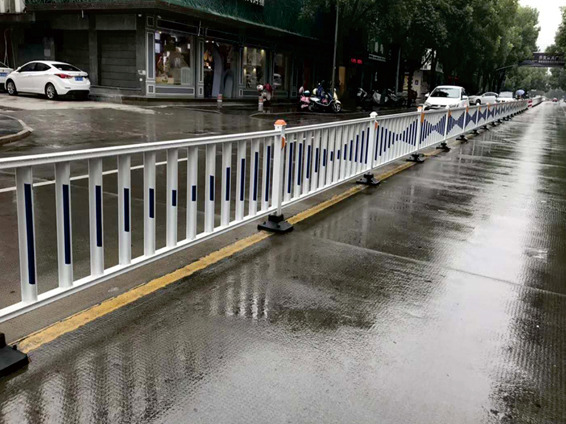 防眩闆護欄價格