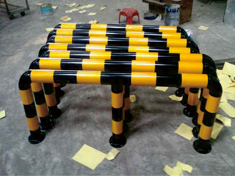 工廠(chang)車間(jian)防(fang)撞欄